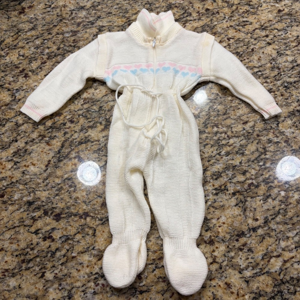 Vintage Collections Baby Knit Footed Coverall Hearts White Pink Blue 6-9 Months